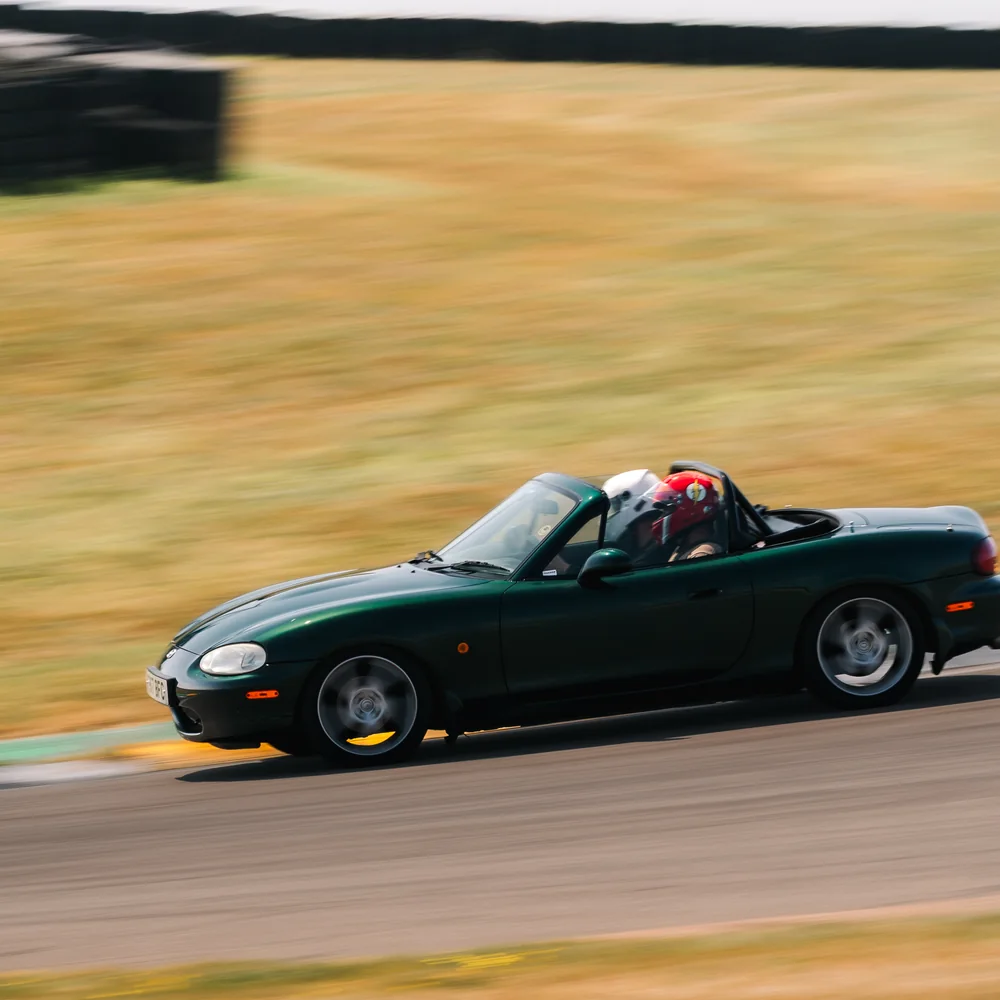 Car on circuit at a Driven+ Anglesey trackday, photo 4