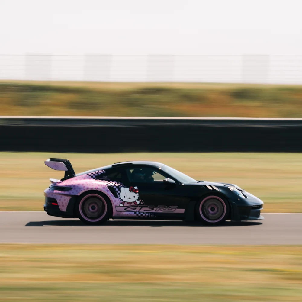 Car on circuit at a Driven+ Anglesey trackday, photo 10